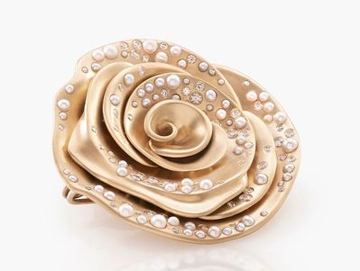 Nada Ghazal Pop of Hope Rose in yellow gold with diamonds 